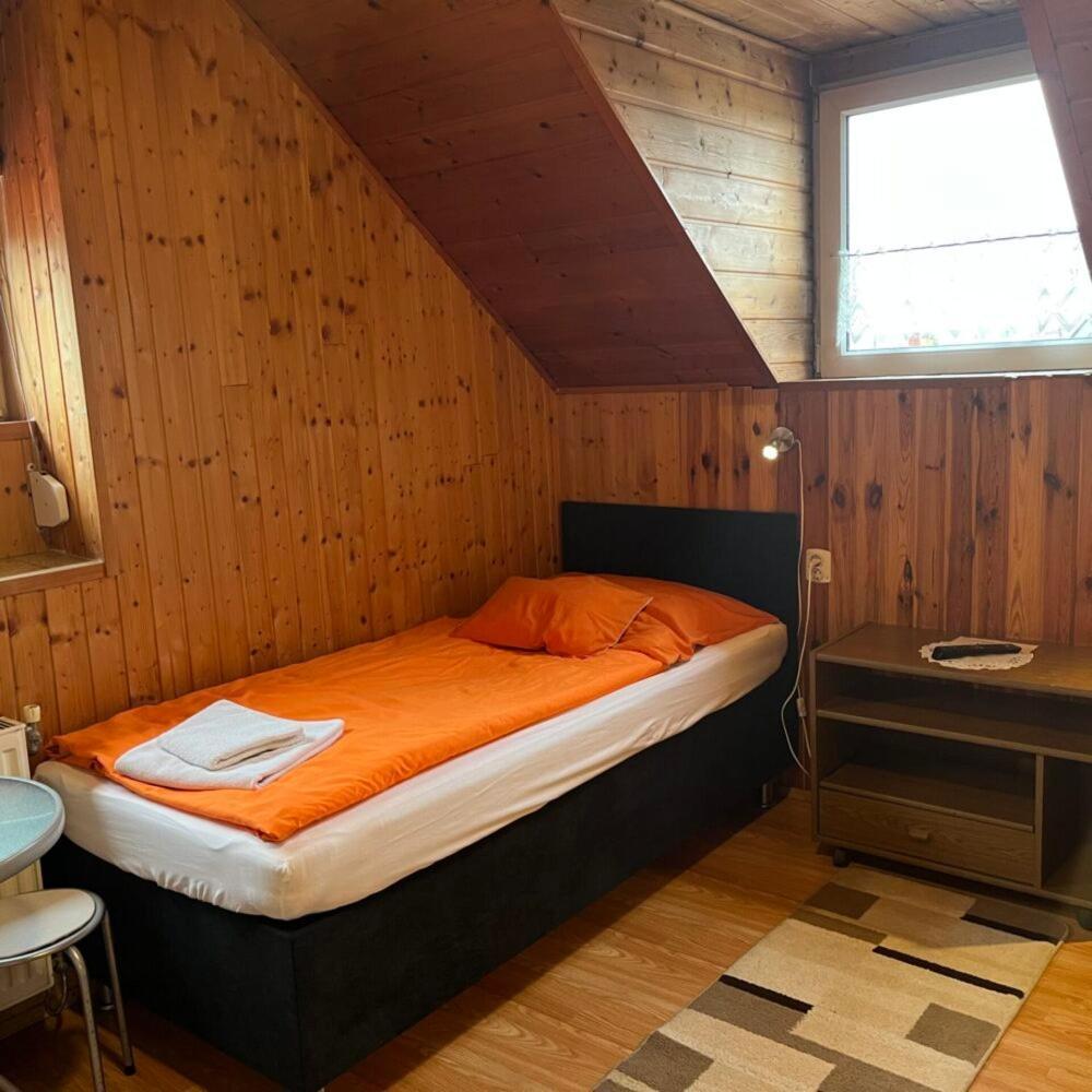 Lenzl'S Panzio Bed & Breakfast Szigetvar Luaran gambar
