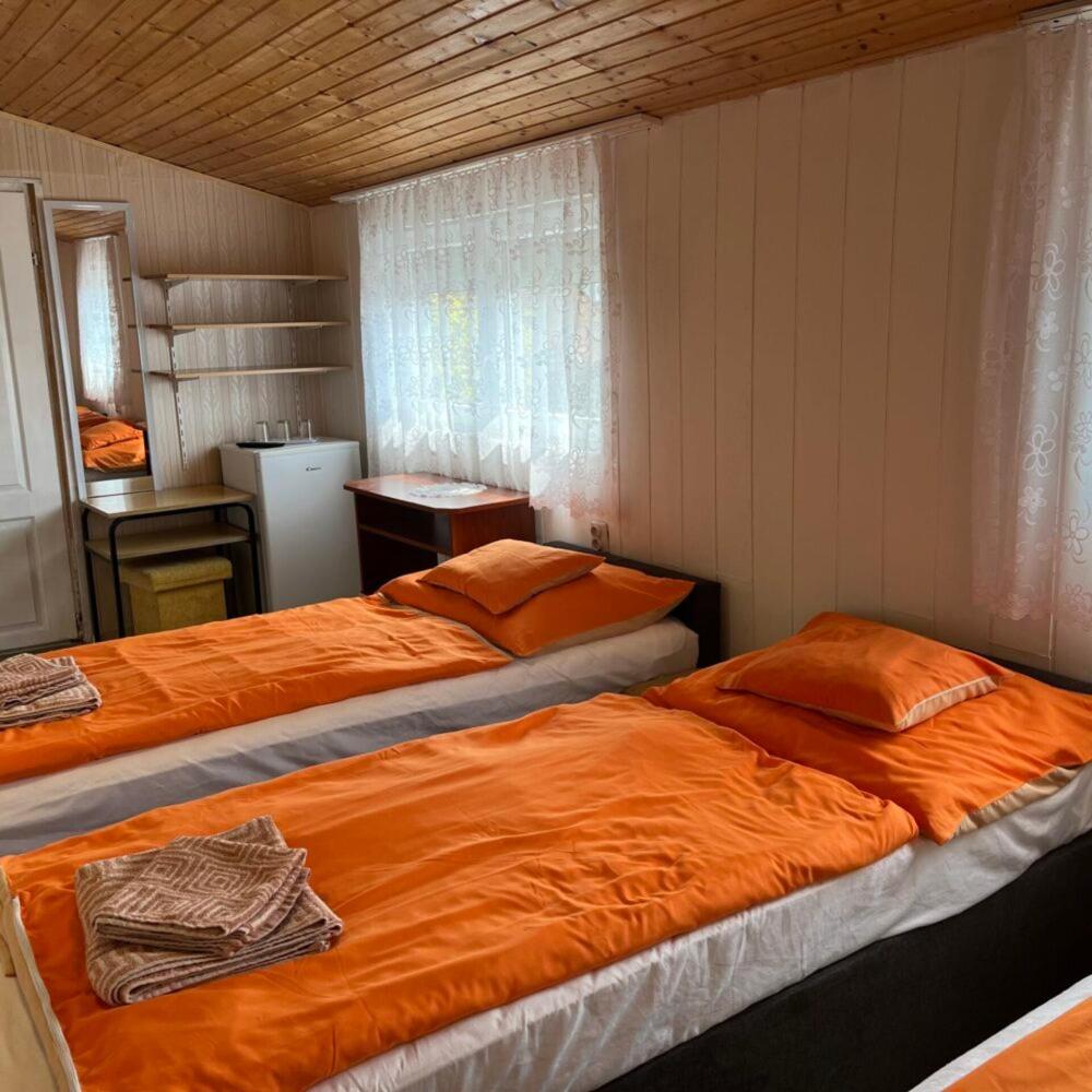 Lenzl'S Panzio Bed & Breakfast Szigetvar Luaran gambar