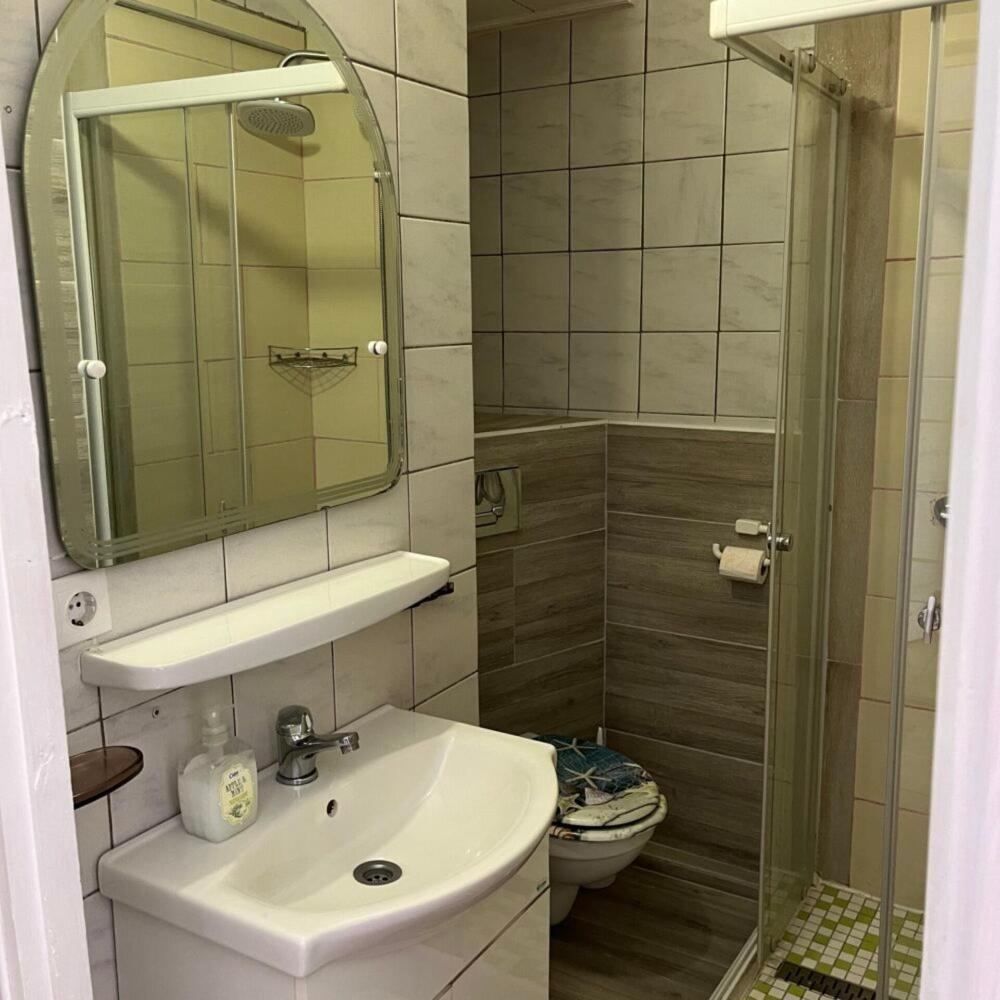 Lenzl'S Panzio Bed & Breakfast Szigetvar Luaran gambar